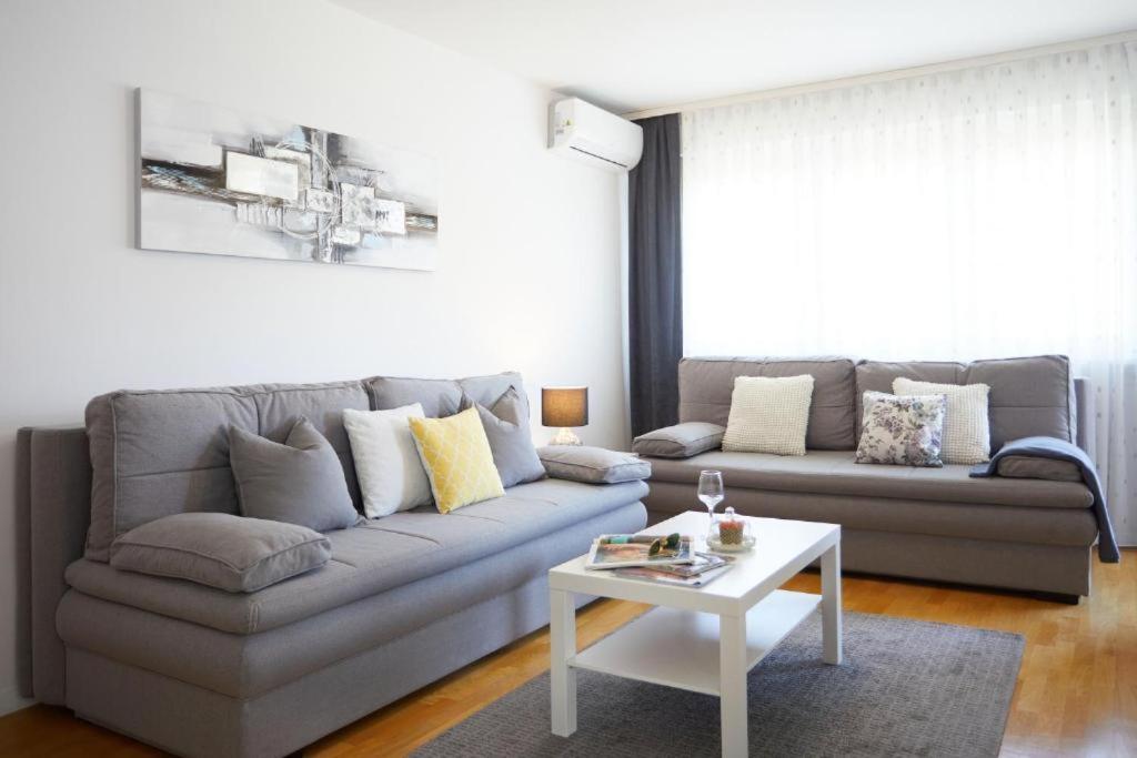 Apartment Madral Zagreb Exterior photo